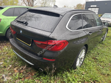 فاصل BMW
