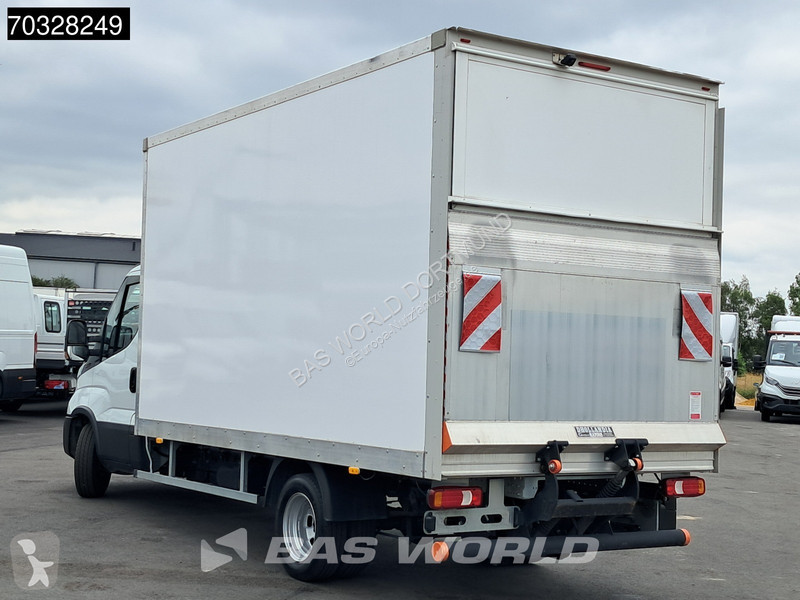 Véhicule utilitaire Iveco 35C16 3.0L...