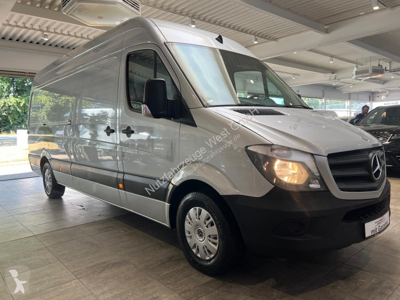 عربة نفعية Mercedes 313/316 CDI...