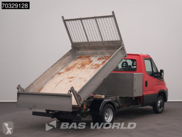 Con volquete Iveco