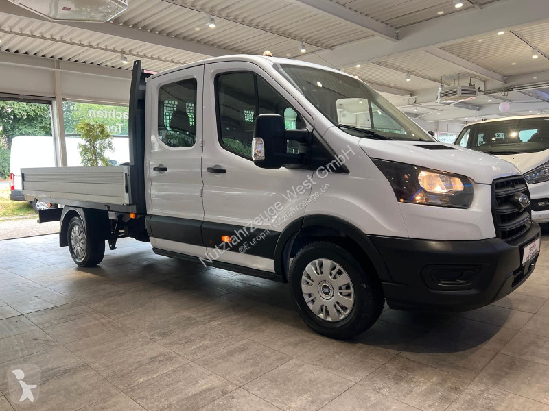 عربة نفعية Ford TDI Maxi DoKa...