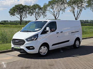 Caja cerrada Ford