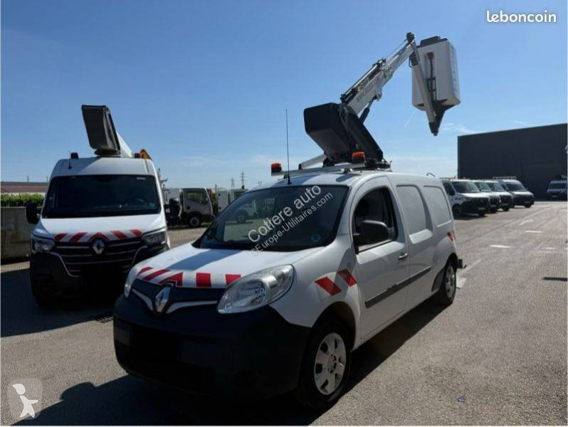 Samochód dostawczy Renault