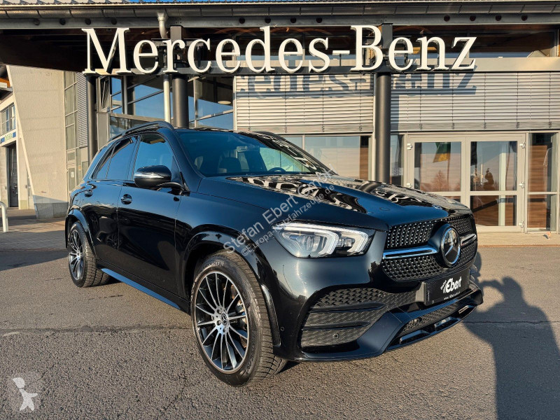 عربة نفعية Mercedes 300 d AMG...
