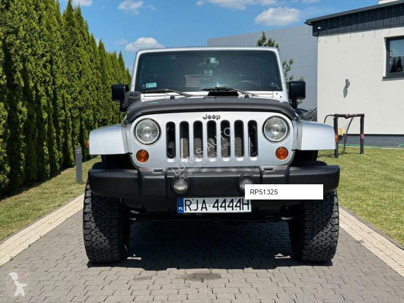 Samochód dostawczy Jeep Unlimited Sahara 3.8 Autom