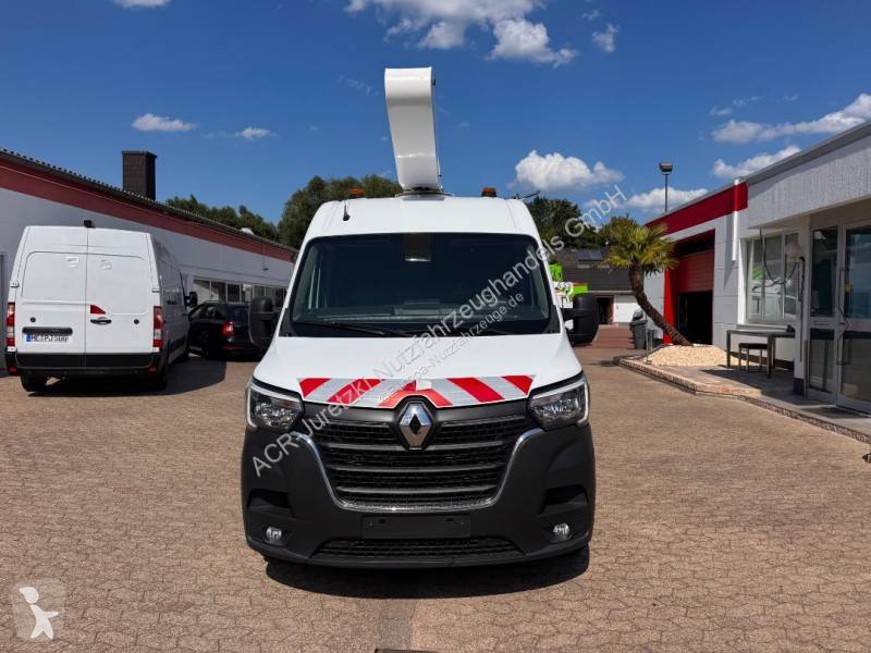 Samochód dostawczy Renault