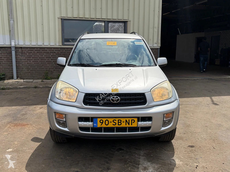 Toyota SUV - 4x4 - Manual Gearbox - Power...