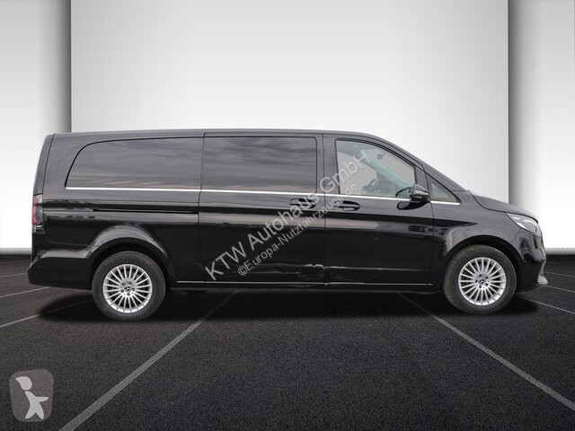 Véhicule utilitaire Mercedes V 300 Avantgarde...