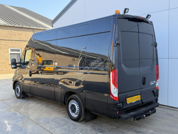 Fourgon Iveco