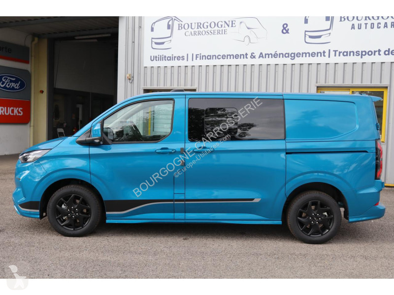 Véhicule utilitaire Ford TRANSIT CUSTOM 2.0...