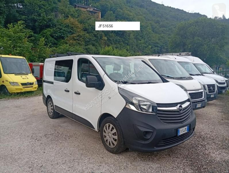 Véhicule utilitaire Opel 6 posti