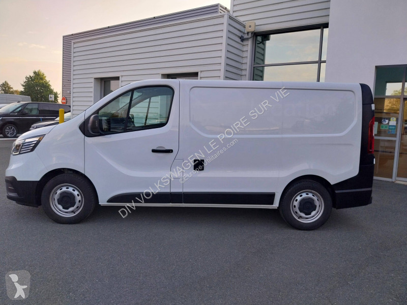 Nyttofordon Renault TRAFIC FGN L1H1 2800 KG...