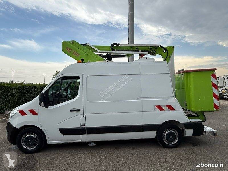 Véhicule utilitaire Renault