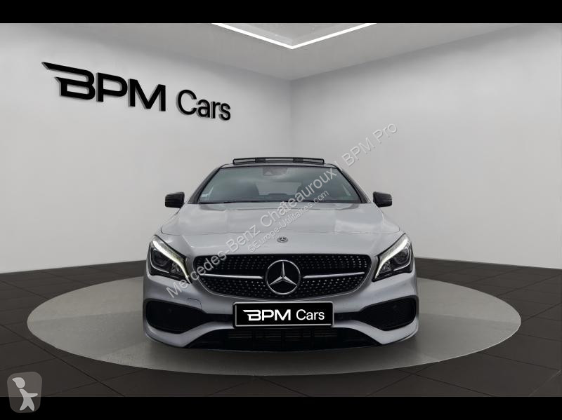 Véhicule utilitaire Mercedes CLA 220 d...