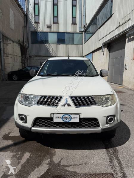 Furgoneta Mitsubishi