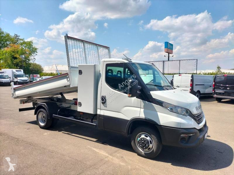 Samochód dostawczy Iveco