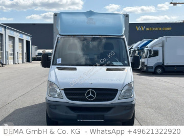 عربة نفعية برّاد Mercedes