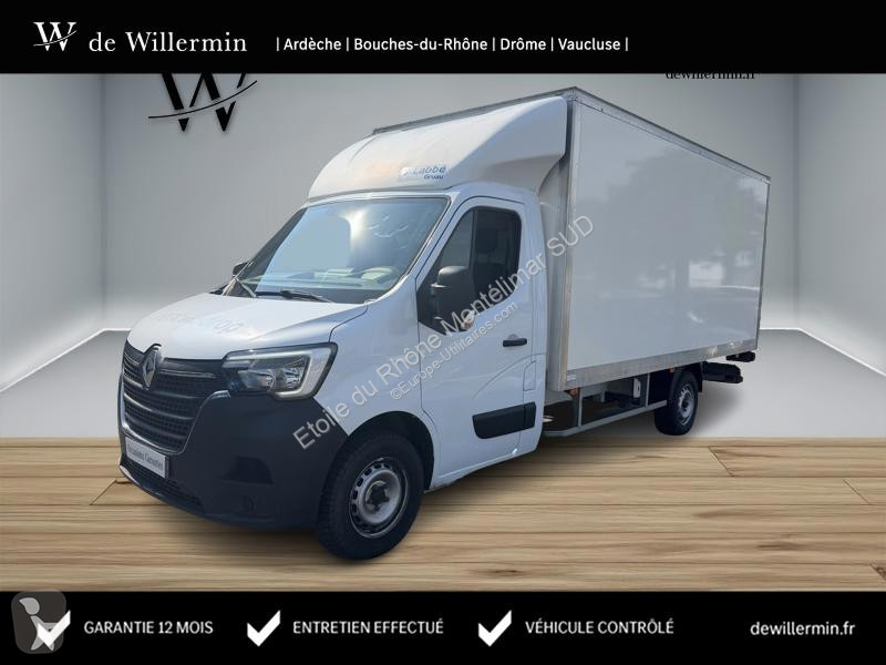 Véhicule utilitaire Renault III fourgon caisse...