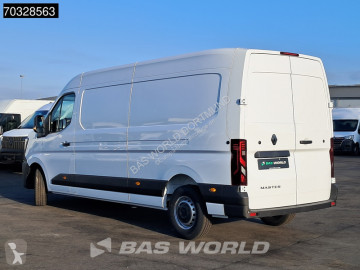 Fourgon Renault neuf