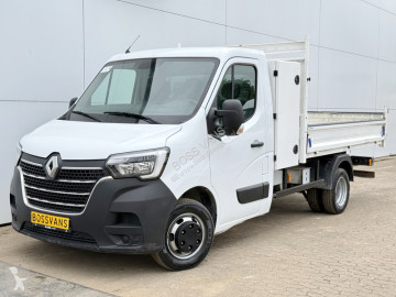 عربة نفعية قلابة Renault