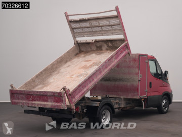 Utilitaire benne Iveco