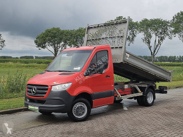 Dostawcza wywrotka Mercedes