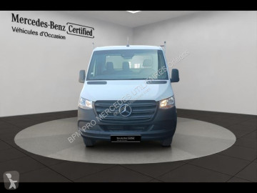 Utilitaire benne standard Mercedes