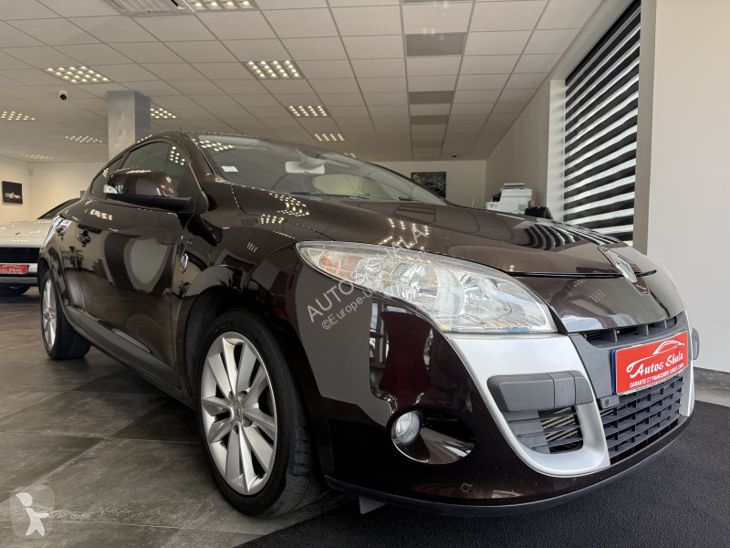 عربة نفعية Renault MEGANE III COUPE 1.4 TCE...