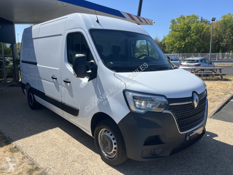 Véhicule utilitaire Renault MASTER III FG F3300...