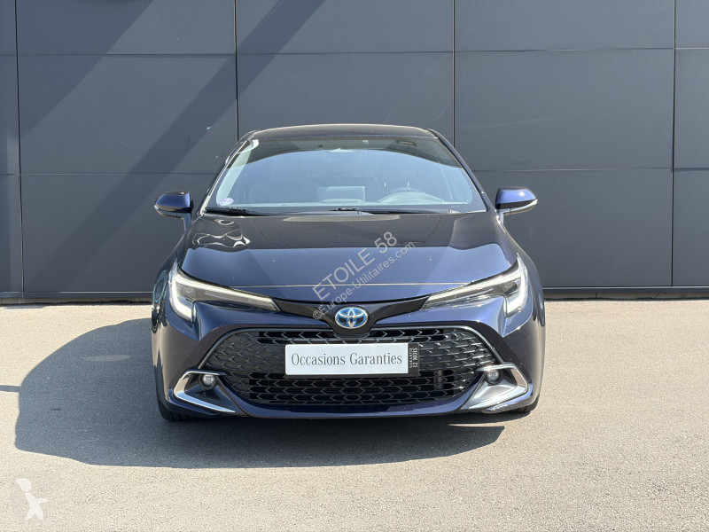 عربة نفعية Toyota Corolla Hybride 140ch
