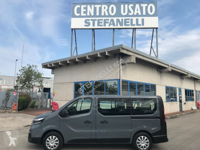 Veicolo commerciale Nissan Primastar bus 2.0...