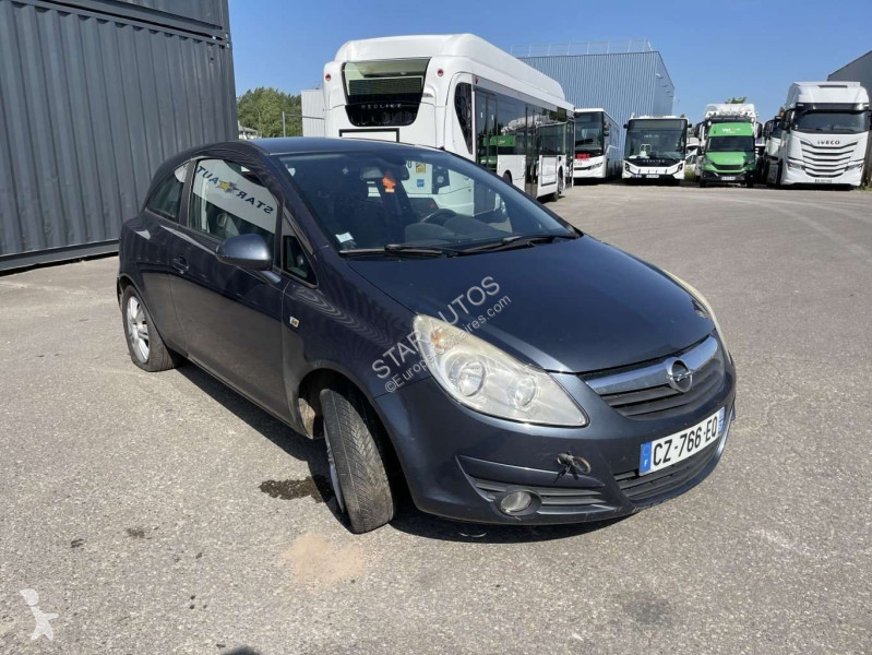 Veicolo commerciale Opel