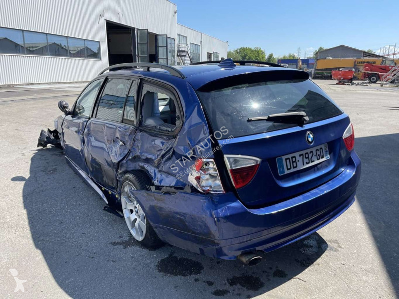 عربة نفعية BMW