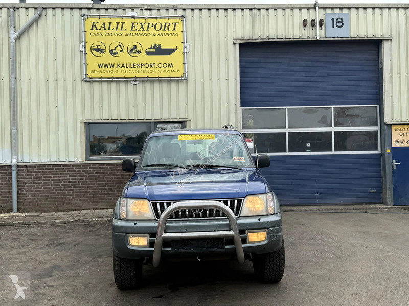 Toyota 4x4 4DW - 5 Seats - Automatic Gearbox -...