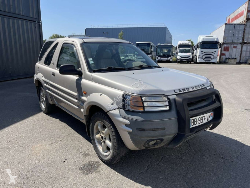 Véhicule utilitaire Land Rover