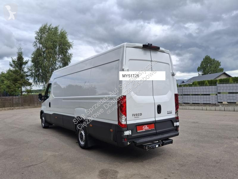Furgoneta Iveco 35S16