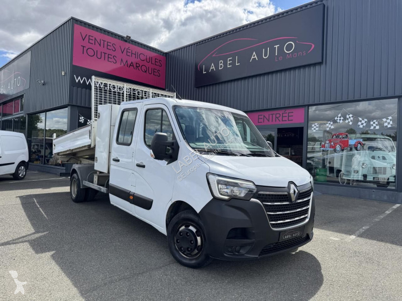 Véhicule utilitaire Renault 2.3