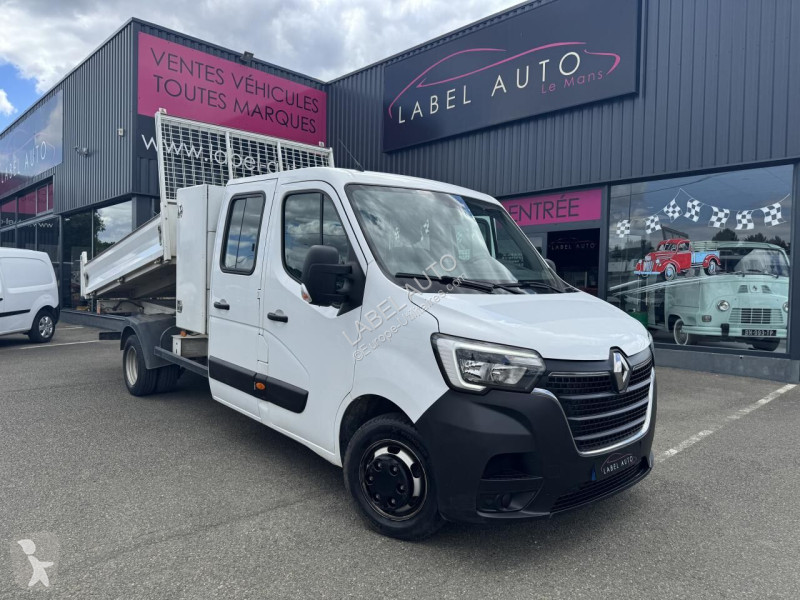 Véhicule utilitaire Renault 2.3