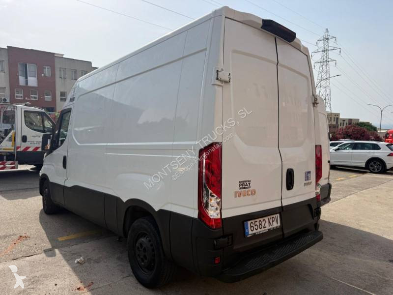 Iveco  Transporter