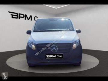 Fourgon utilitaire Mercedes