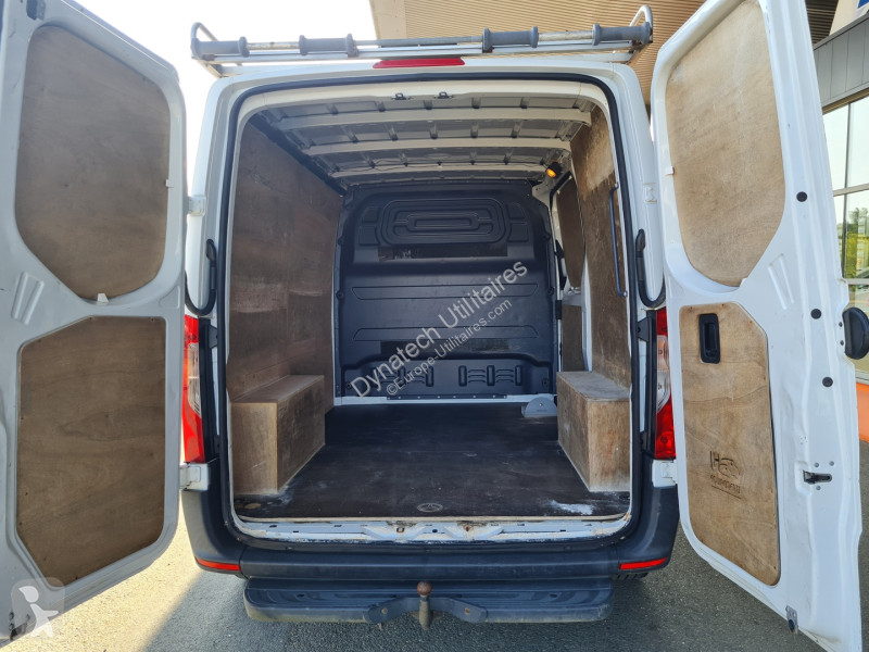 Véhicule utilitaire Mercedes SPRINTER FG 214...