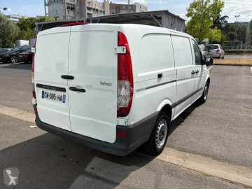 Fourgon Mercedes