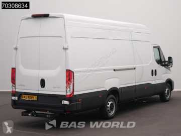 عربة نفعية مقفلة Iveco جديد