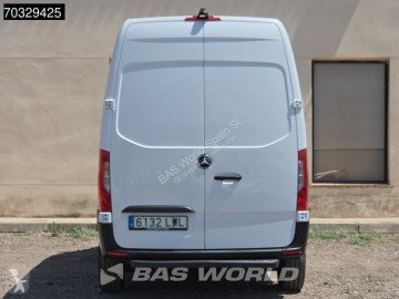Fourgon Mercedes
