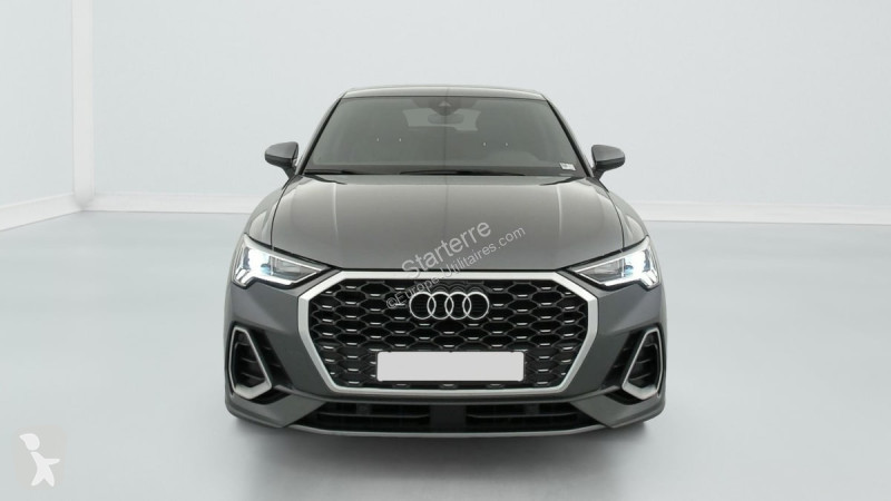 Audi Q3 Transporter