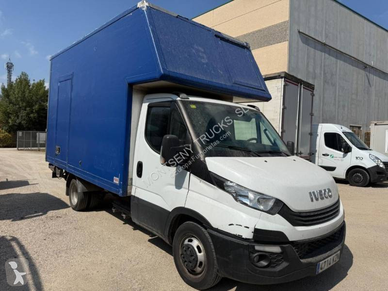 Furgoneta Iveco