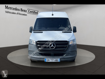 Caja cerrada Mercedes