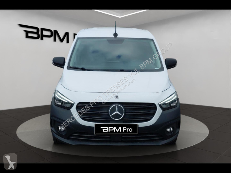 عربة نفعية Mercedes e Long Pro