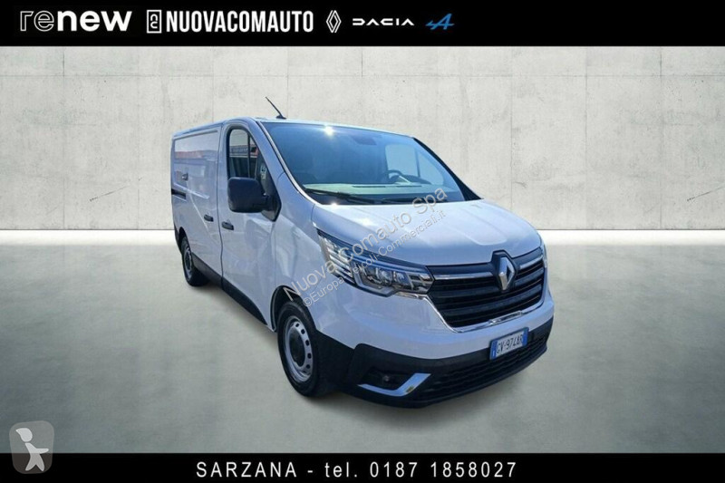 عربة نفعية Renault IV