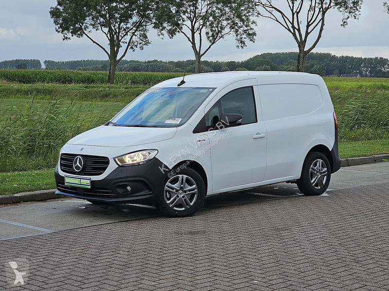 Furgoneta Mercedes 51kWh L1 290Km WLTP e